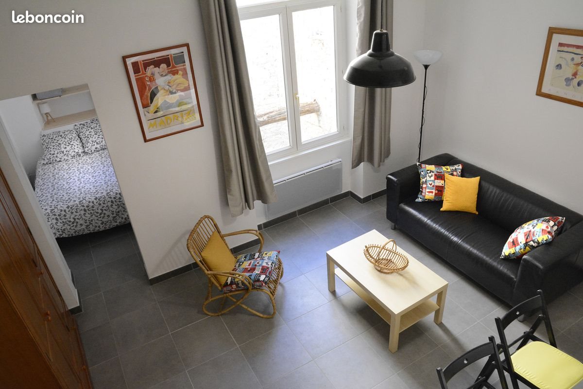 Appartement à louer, 33m², Nîmes