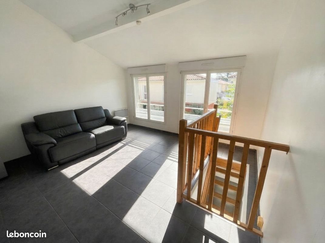 Appartement à louer, 55m², Craponne
