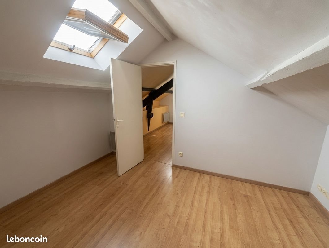 Appartement à louer, 40m², Séméac