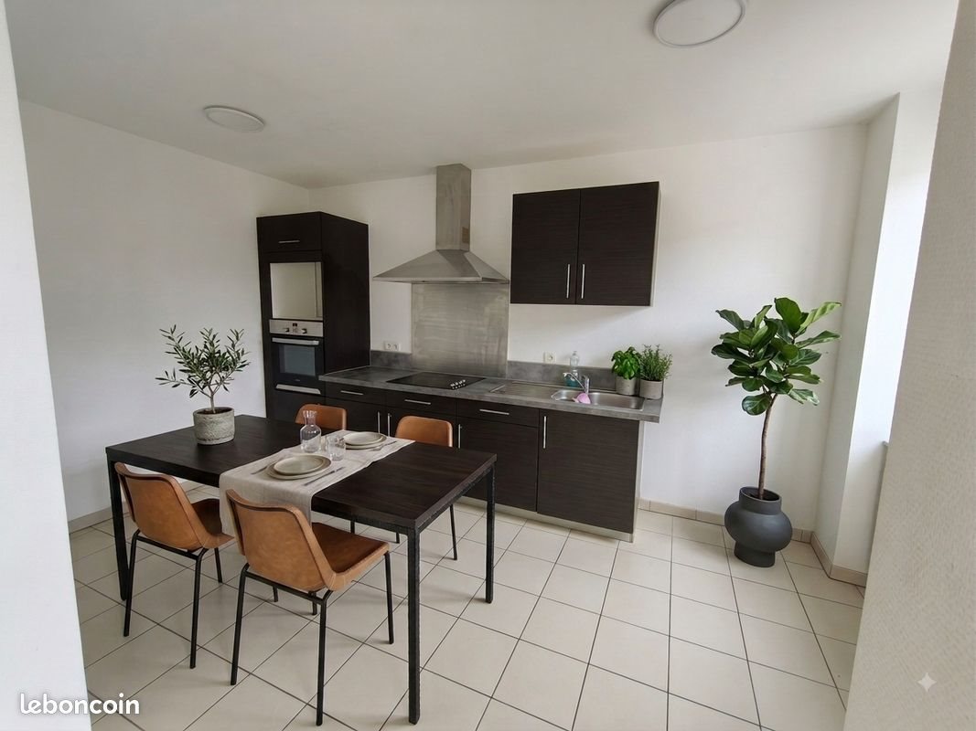 Appartement à louer, 85m², Enchenberg
