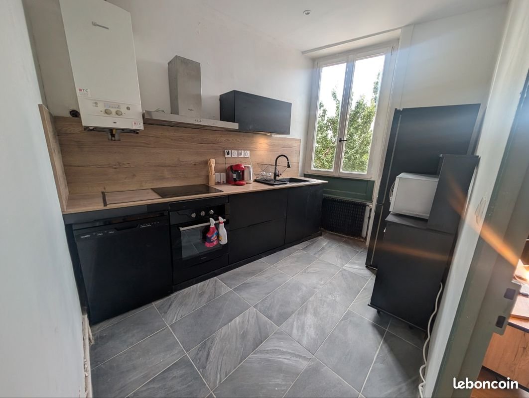 Appartement à louer, 86m², Saint-Étienne