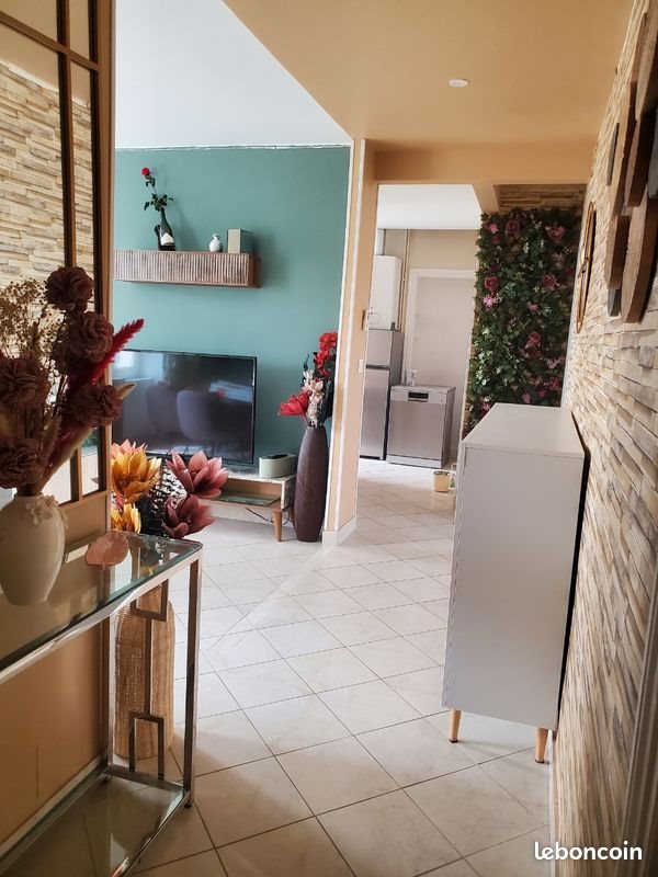 Appartement à vendre, 73m², Saint-Brice-Courcelles