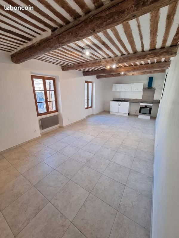 Appartement à louer, 42m², Fontaine-de-Vaucluse