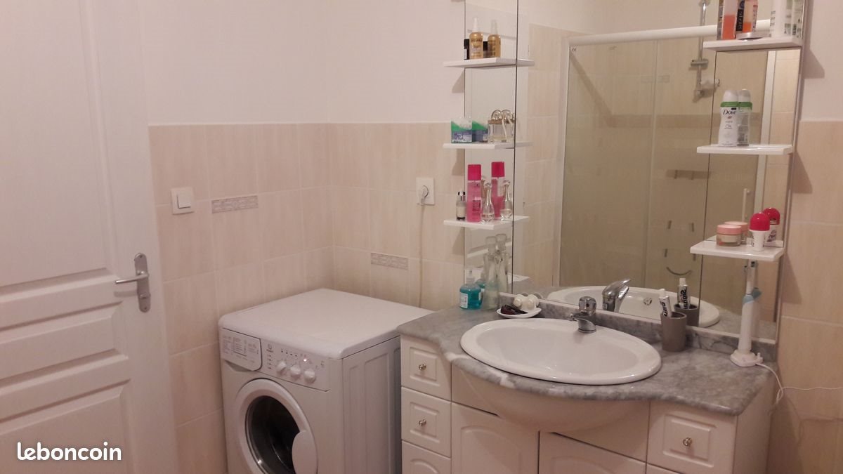 Appartement à louer, 53m², Martignat