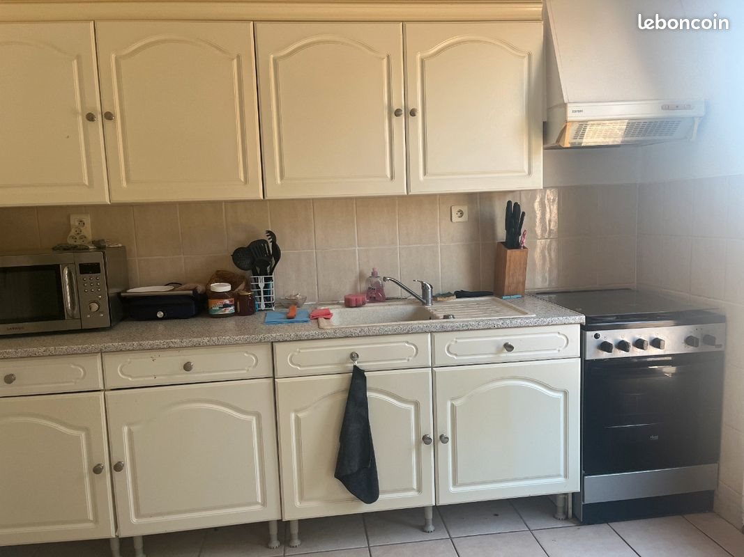 Appartement à louer, 75m², Apt