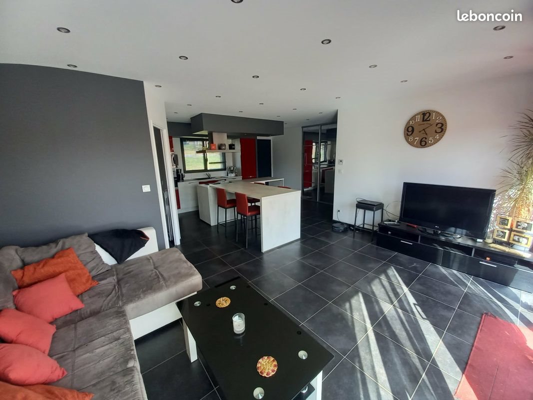 Maison à vendre, 72m², La Tourette