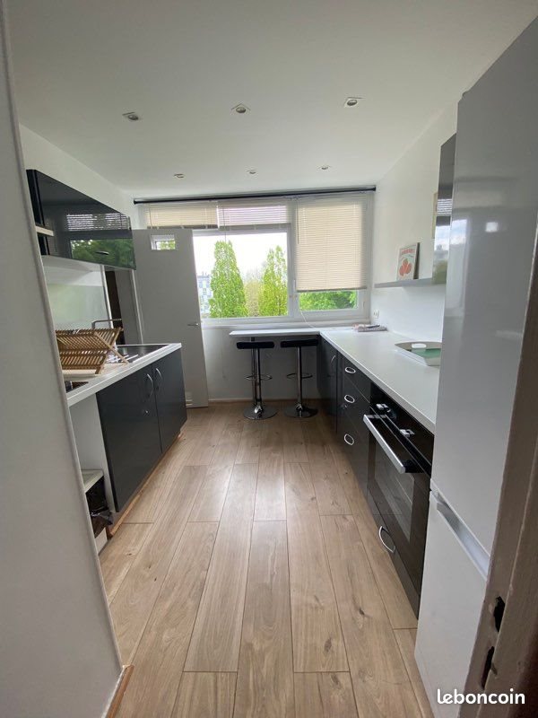 Appartement à louer, 80m², Mont-Saint-Aignan
