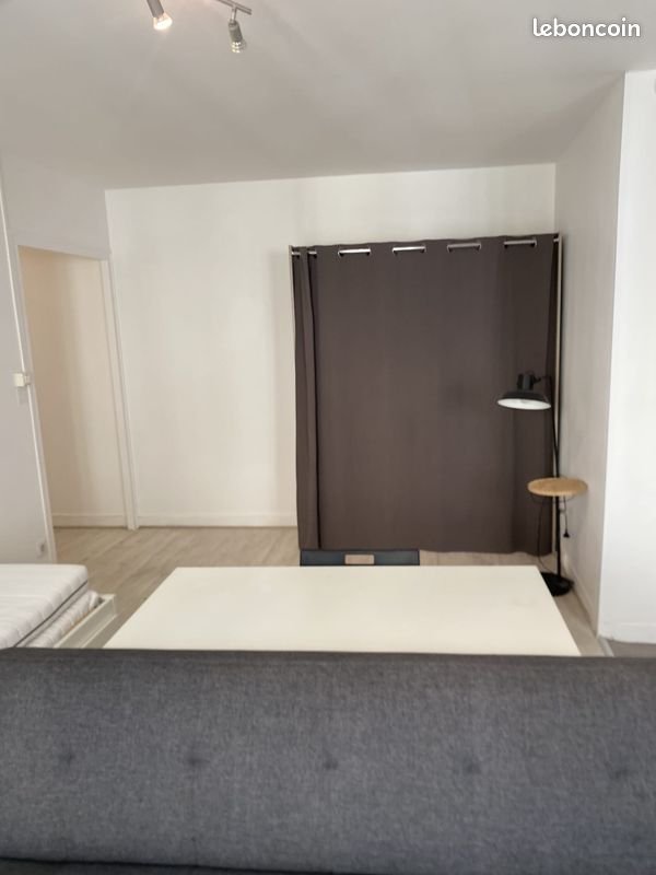 Appartement à louer, 31m², Saint-Étienne