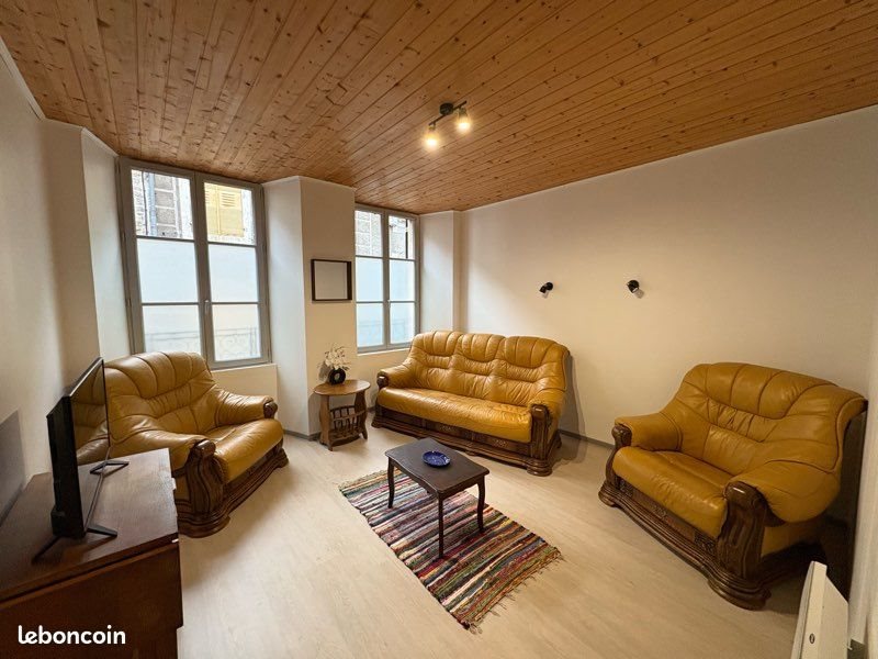 Appartement à louer, 90m², Langogne