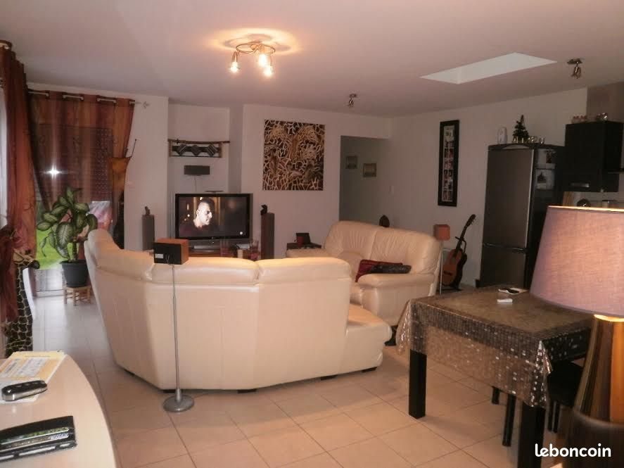 Maison à louer, 90m², Villedoux