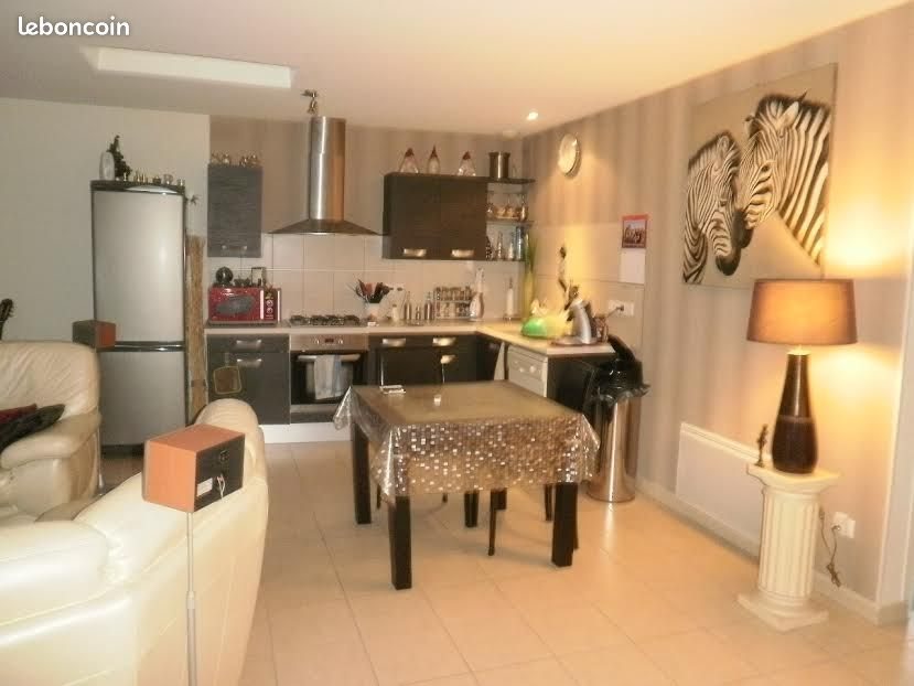 Maison à louer, 90m², Villedoux