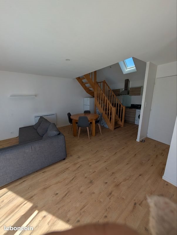 Appartement à louer, 47m², Juillan