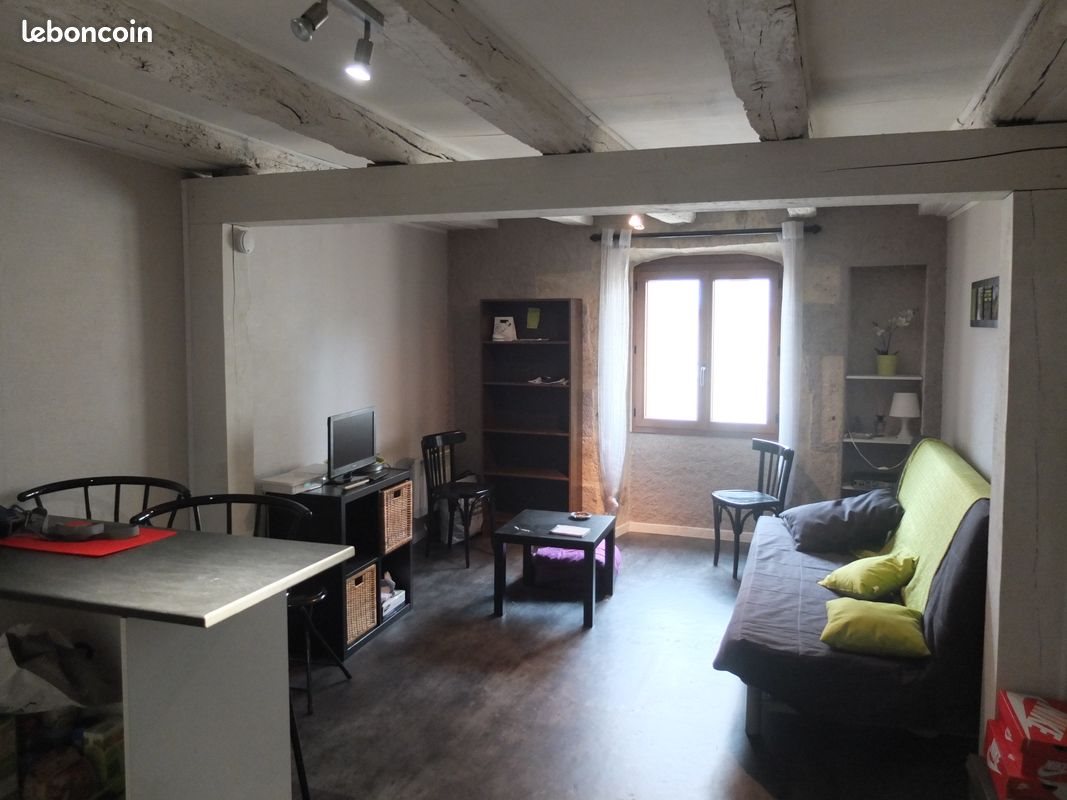 Appartement à louer, 28m², Auch