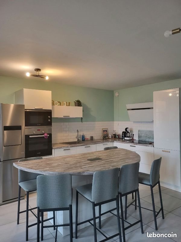 Appartement à louer, 75m², Évian-les-Bains