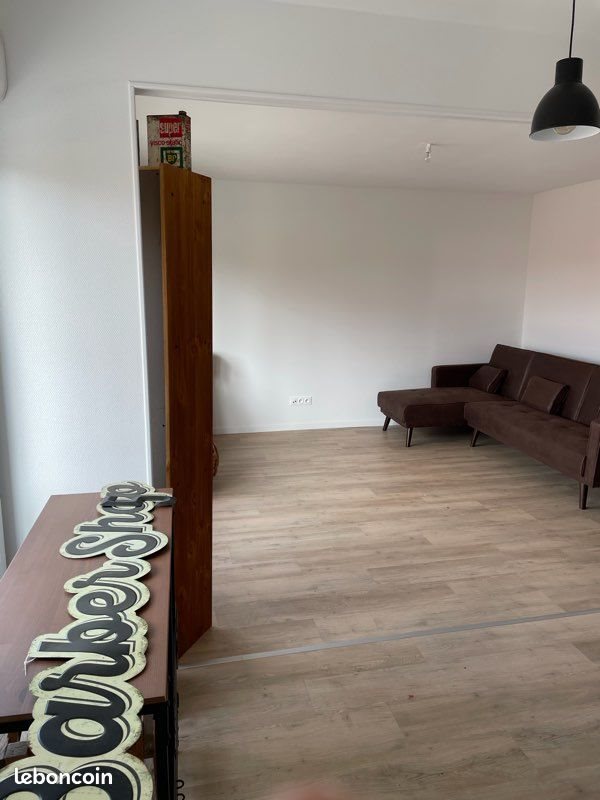 Appartement à louer, 60m², Iwuy