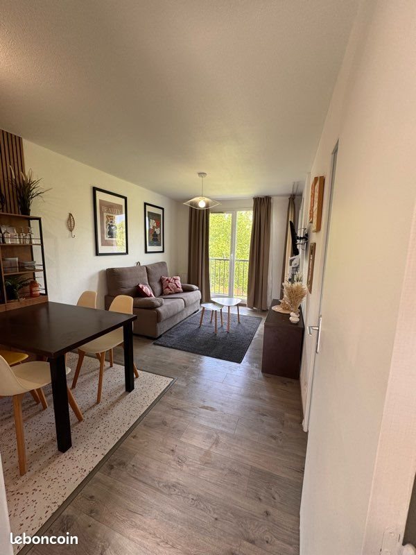 Appartement à louer, 30m², Équemauville