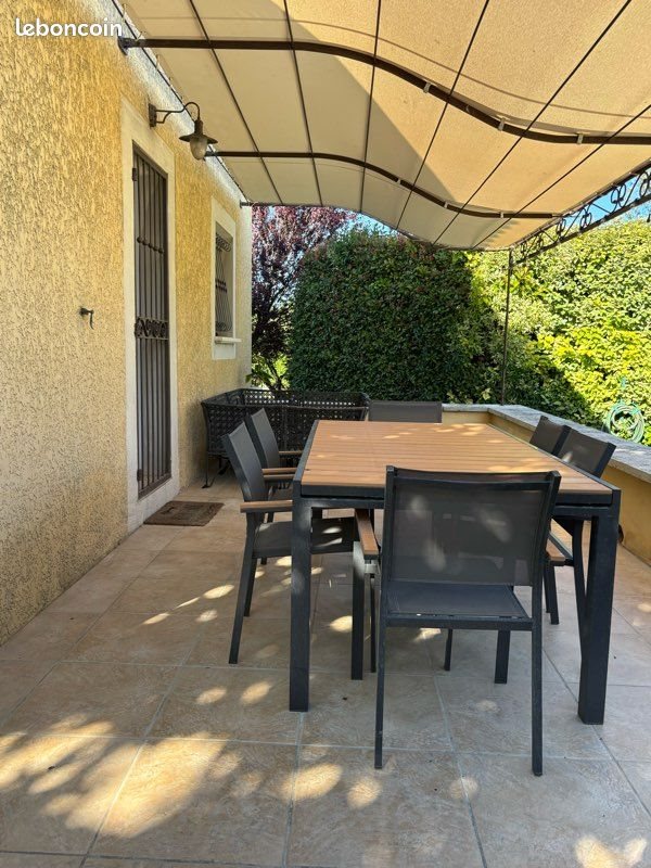 Maison à louer, 110m², Jonquerettes