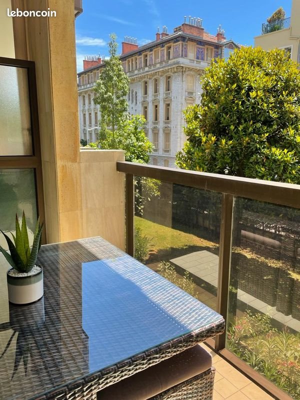 Appartement à louer, 26m², Nice