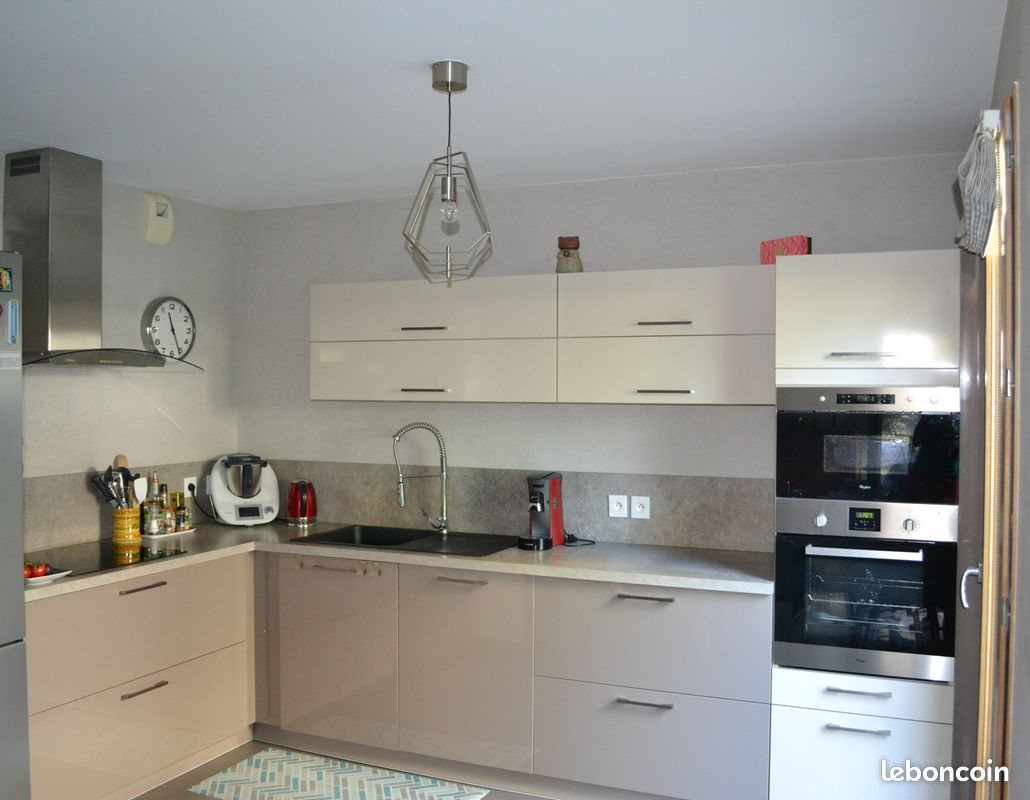 Appartement à vendre, 70m², Ecully