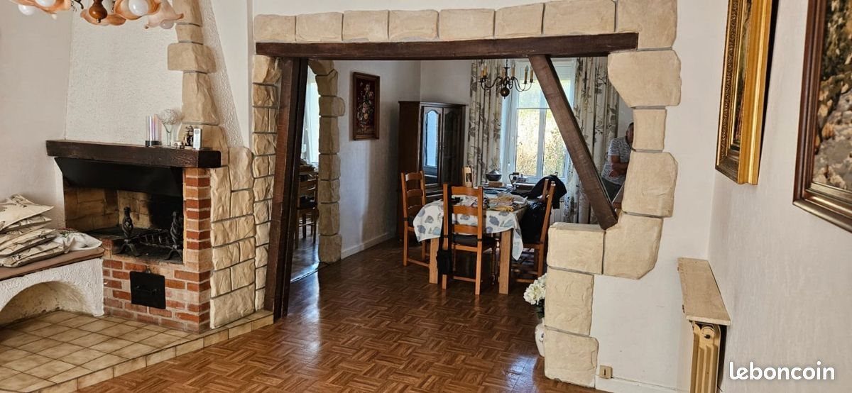 Maison à vendre, 120m², Montois-la-Montagne