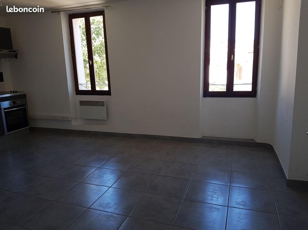 Appartement à louer, 24m², Saint-Zacharie