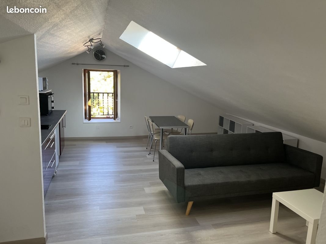Appartement à louer, 16m², Riom
