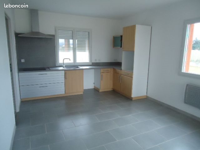 Maison à louer, 110m², Beaumont-lès-Valence