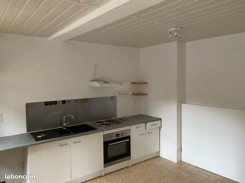 Maison à louer, 46m², La Livinière