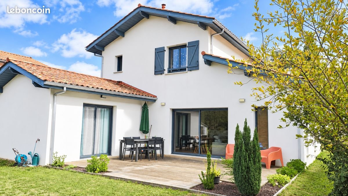 Maison à vendre, 115m², Bassussarry