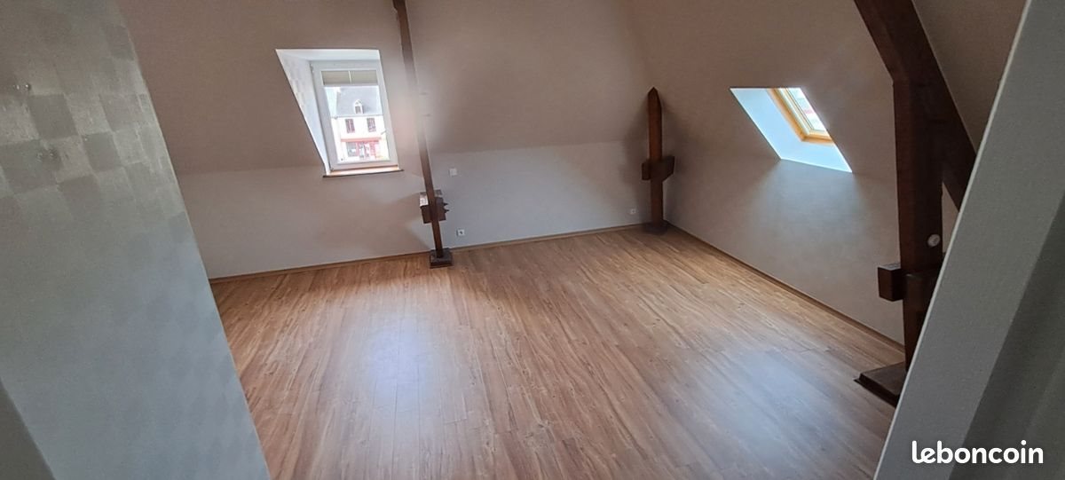 Appartement à louer, 45m², Montebourg
