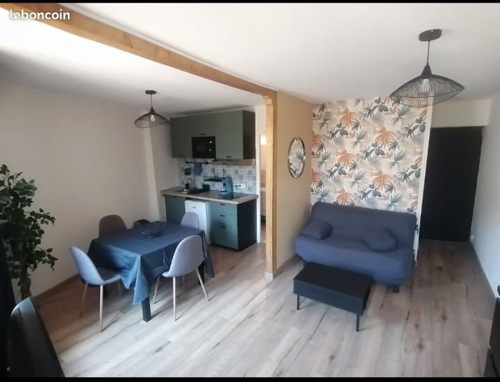Appartement à louer, 25m², Nîmes
