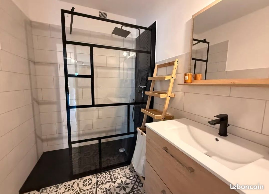Appartement à louer, 47m², Cagnes-sur-Mer