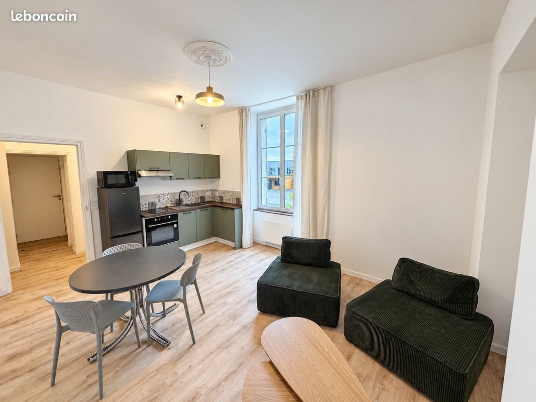 Appartement à louer, 48m², Gennes