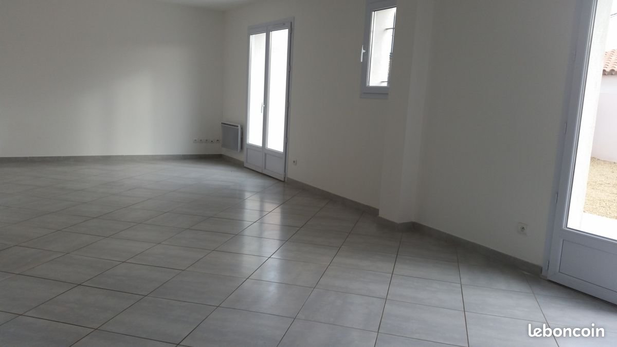Maison à louer, 110m², Le Cannet-des-Maures