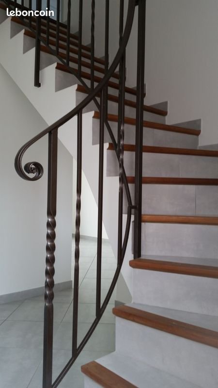 Maison à louer, 110m², Le Cannet-des-Maures