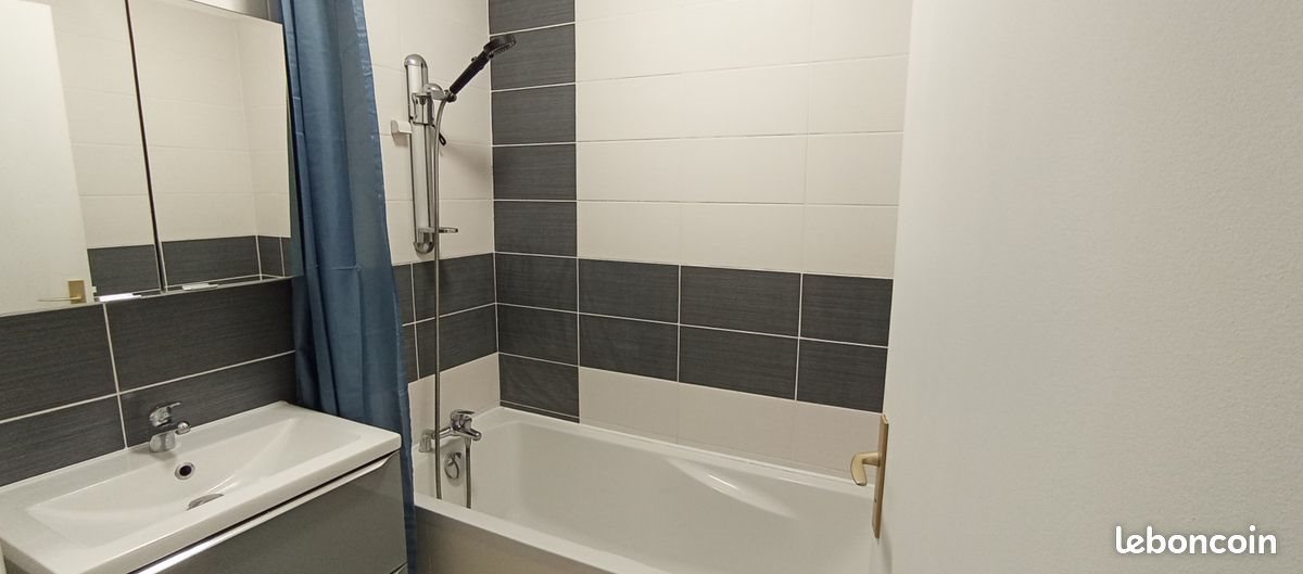 Appartement à louer, 62m², Mérignac