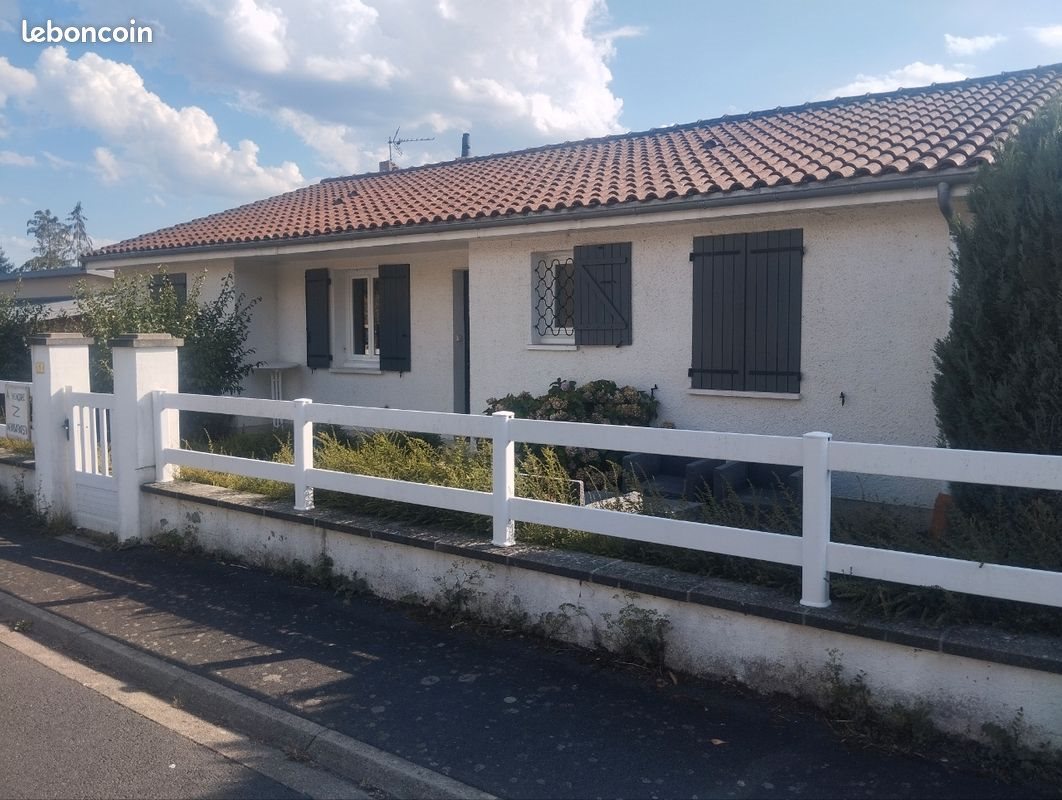 Maison à vendre, 110m², Arpajon-sur-Cère