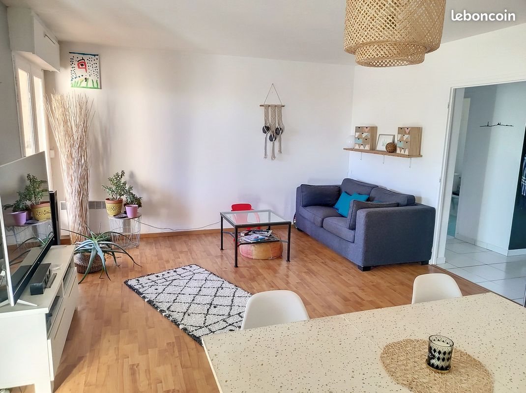 Appartement à louer, 75m², Béziers