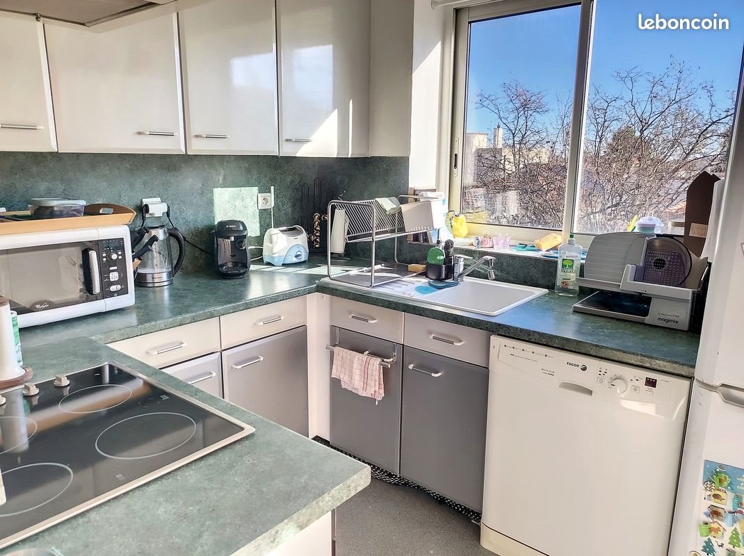 Appartement à louer, 75m², Béziers