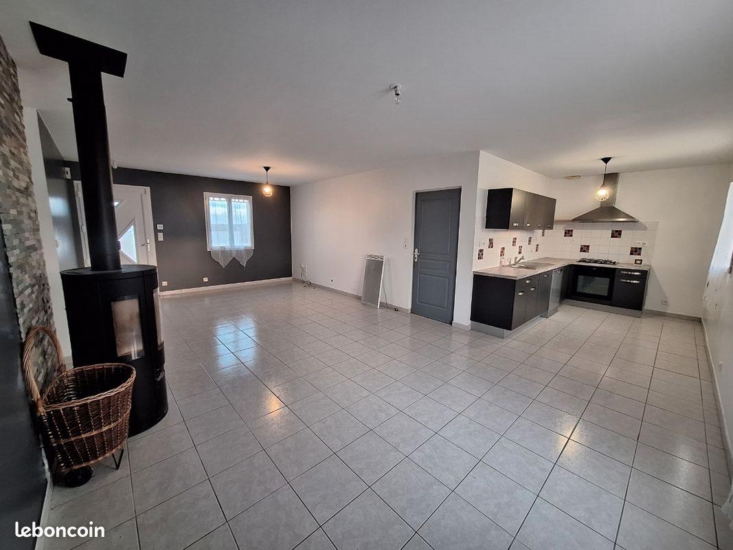 Maison à louer, 89m², Bords