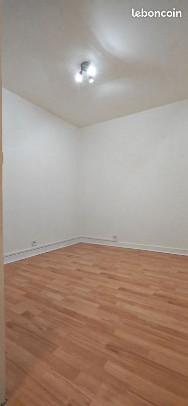 Appartement à louer, 43m², Prémery