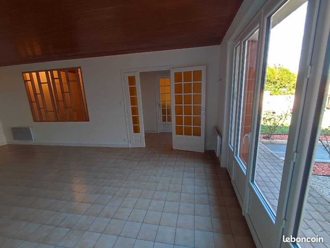 Maison à louer, 124m², Saint-Germain-Lembron