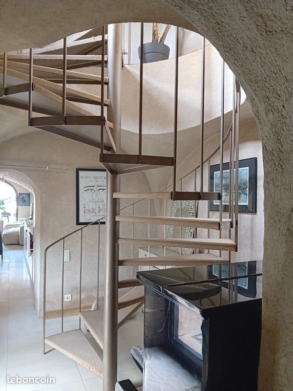 Maison à vendre, 184m², Lons-le-Saunier