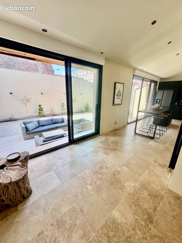 Maison à vendre, 210m², Saint-Quentin