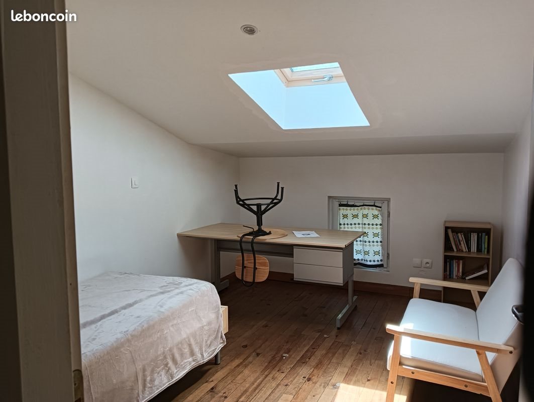 Appartement à louer, 22m², Saint-Christoly-de-Blaye