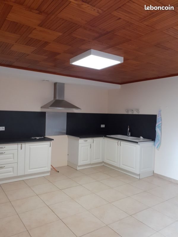 Maison à louer, 165m², Saussenac