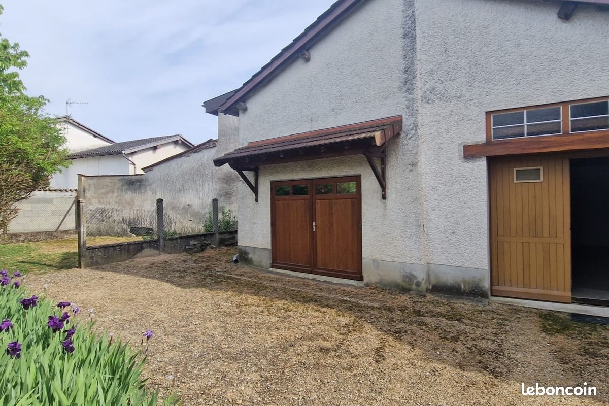 Maison à vendre, 91m², Massieux