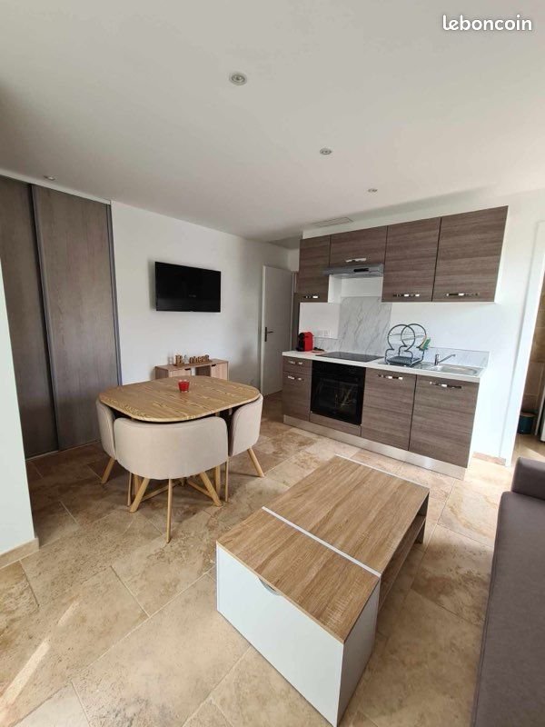 Maison à louer, 40m², Toulon