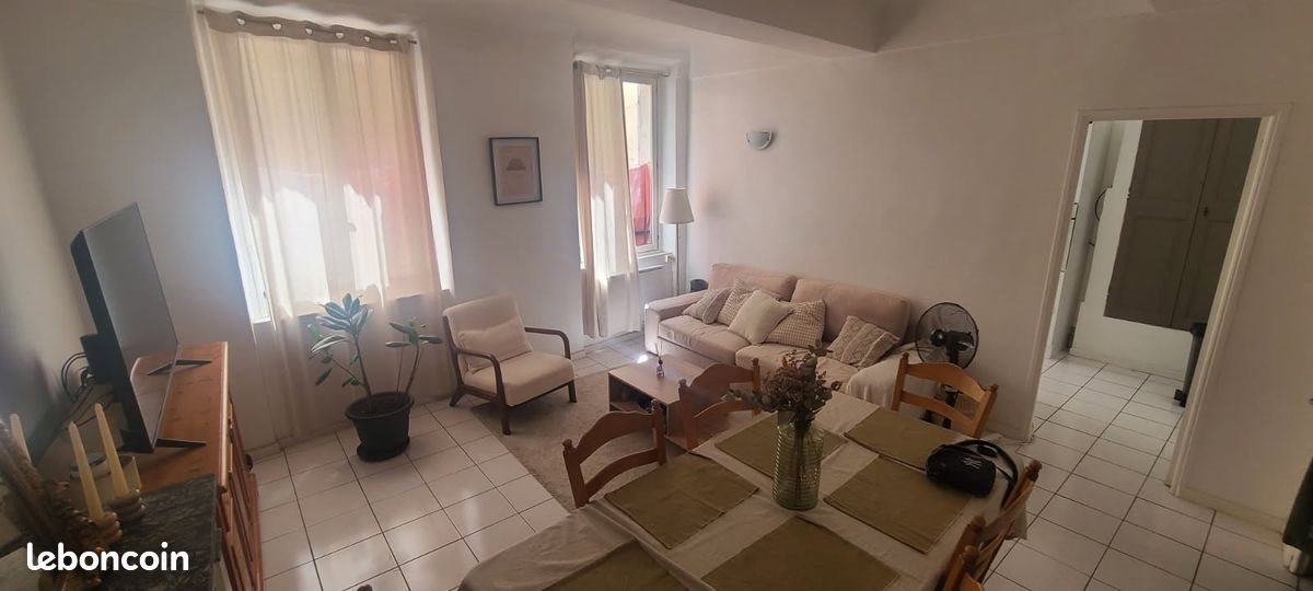 Appartement à louer, 52m², Toulon