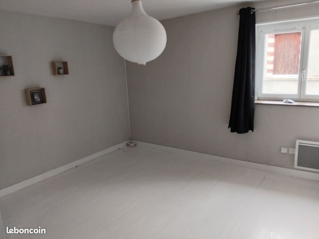 Maison à louer, 65m², Almenêches